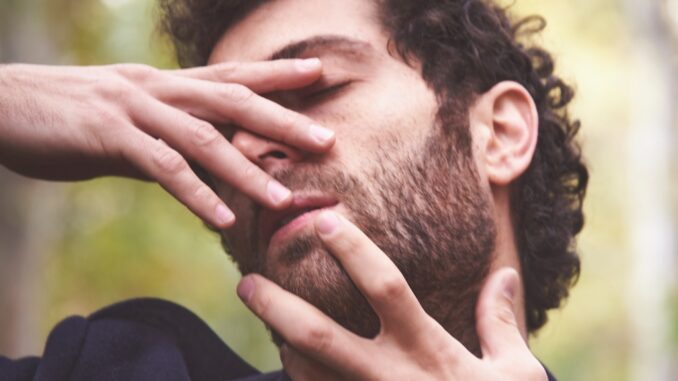 Marco Guazzone - Con Il Senno Di Poi (prod. Elisa)