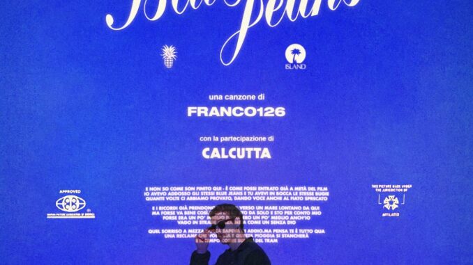 Franco126 feat. Calcutta - Blue Jeans