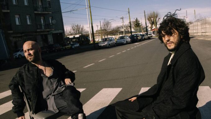 Ermal Meta feat. Giuliano Sangiorgi - Una cosa più grande