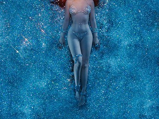 Ava Max - One Of Us