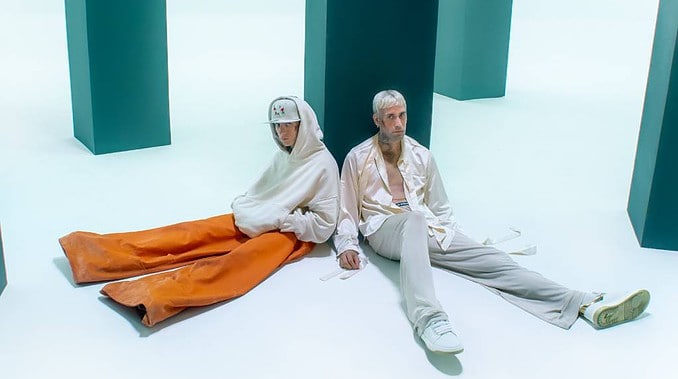 Mr.Rain e sangiovanni - La Fine Del Mondo