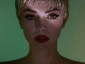 ANNALISA - Ragazza sola