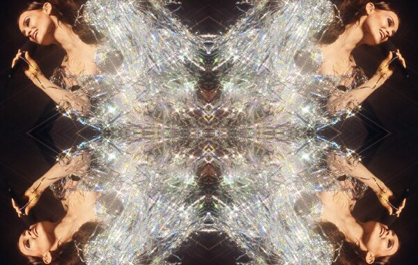 Sophie Ellis-Bextor - Freedom Of The Night