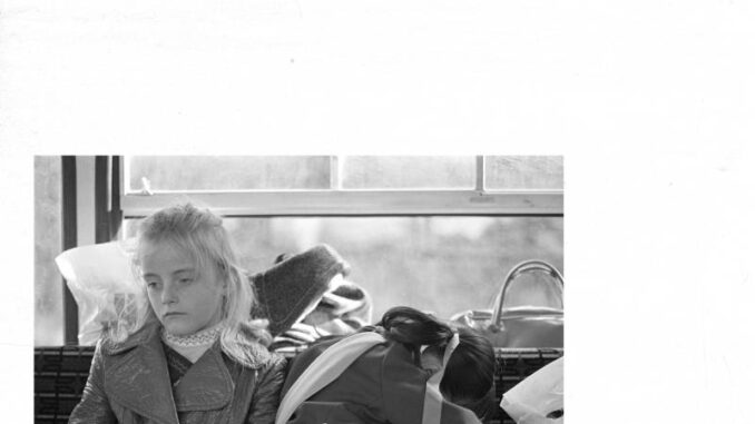 Sam Fender, Elton John - Talk To You