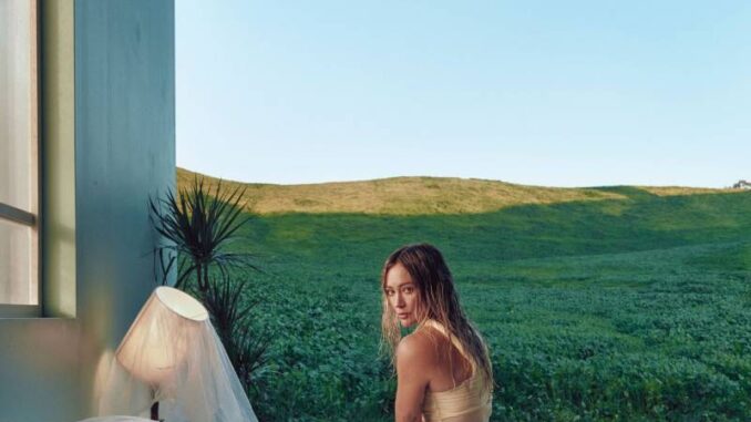 Hilary Duff - Roommates